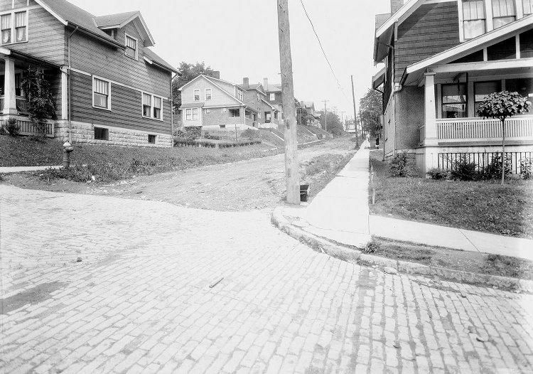 Rossmore Avenue - 1925