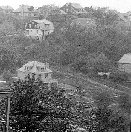 A view of Berwin, Beaufort and Wolford Avenues,
as seen from Rossmore Avenue, in 1925.
