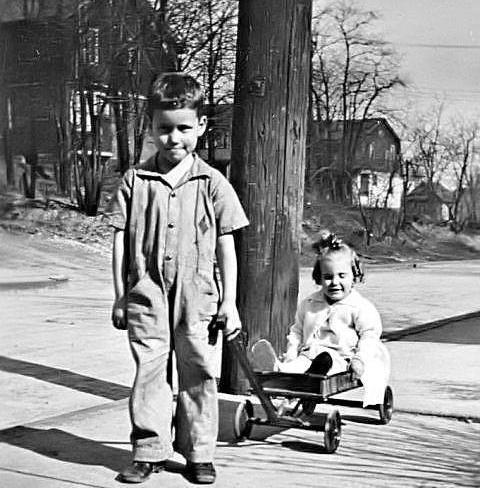 A boy and his sister at the intersection of
Berwin and Birtley Avenues in 1939.
Don and Carol Sayenga.