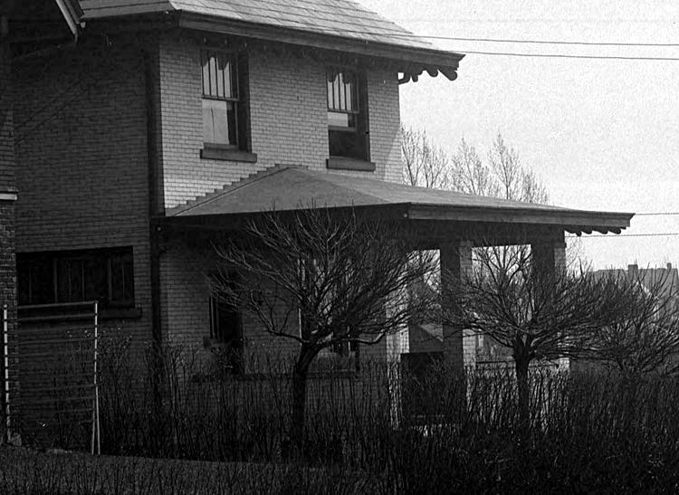 Homes along Fordham Avenue - 1921.