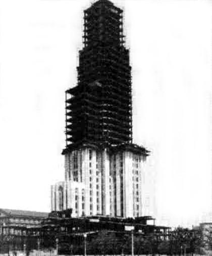 The Cathedral of Learning under construction - 1930