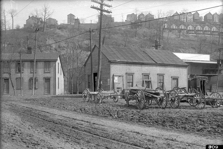 Contractors and Lumber Yard at the
corner of West Liberty and Warrington Avenues.